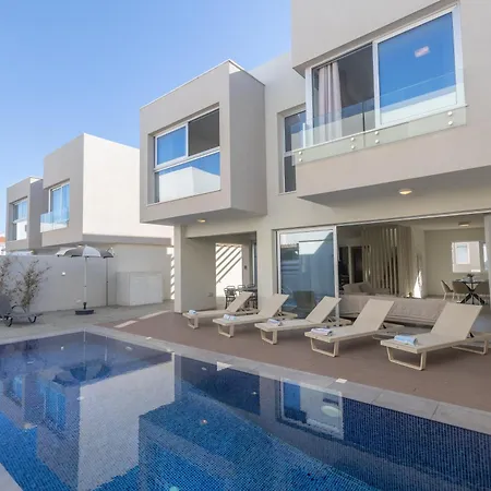 Mythical Blue Villa *