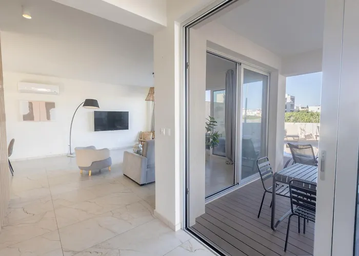 Villa Mythical Blue *