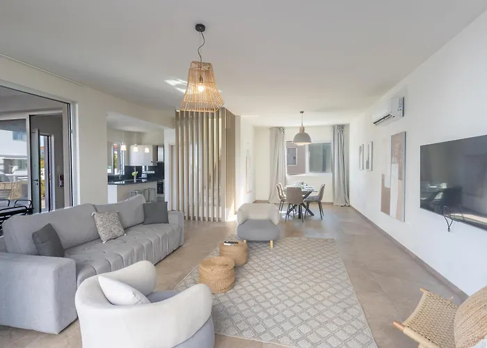 Mythical Blue Villa *